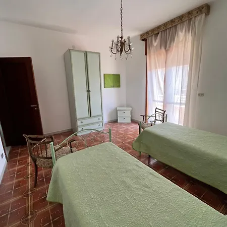 Dimora “san Faustino” Apartment *
